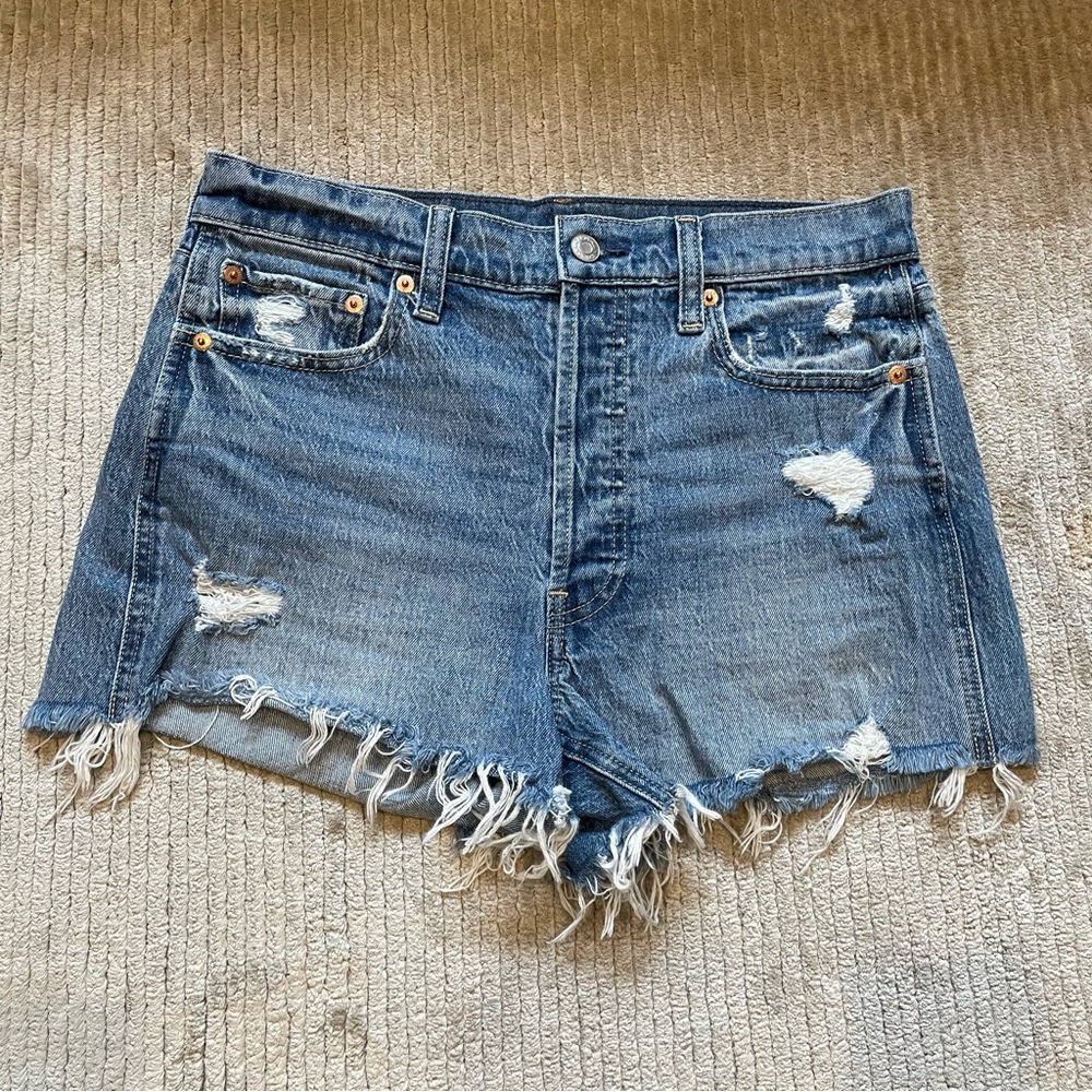 Gap 3" High Rise Cheeky Shorts with Washwell | Size 28